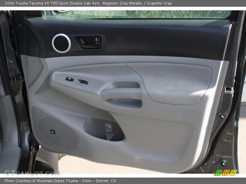 Magnetic Gray Metallic / Graphite Gray 2009 Toyota Tacoma V6 TRD Sport Double Cab 4x4