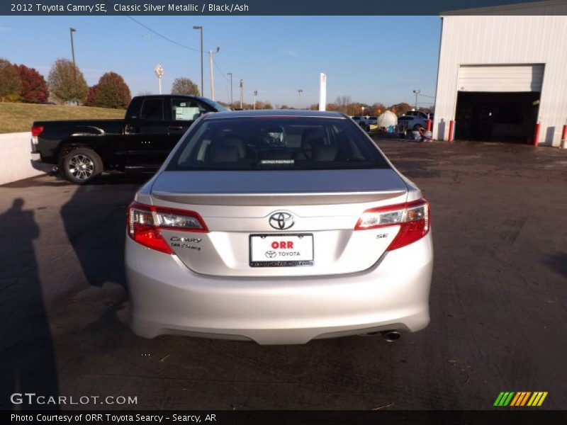 Classic Silver Metallic / Black/Ash 2012 Toyota Camry SE