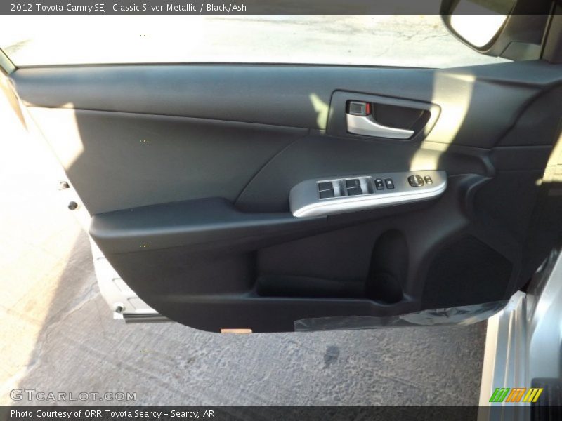 Classic Silver Metallic / Black/Ash 2012 Toyota Camry SE