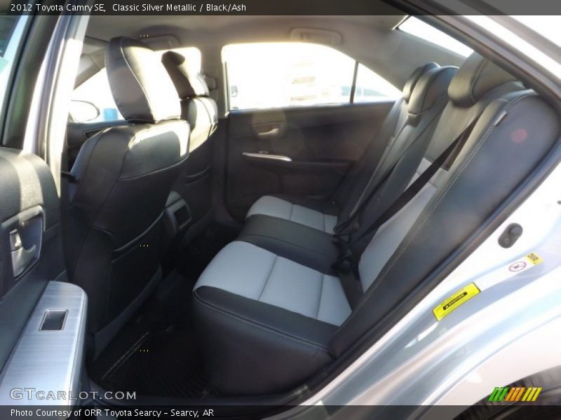 Classic Silver Metallic / Black/Ash 2012 Toyota Camry SE
