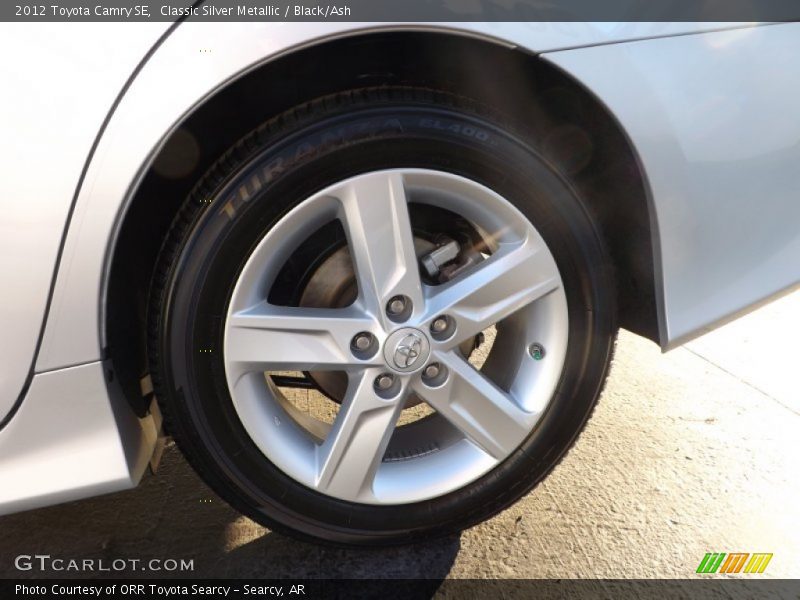 Classic Silver Metallic / Black/Ash 2012 Toyota Camry SE
