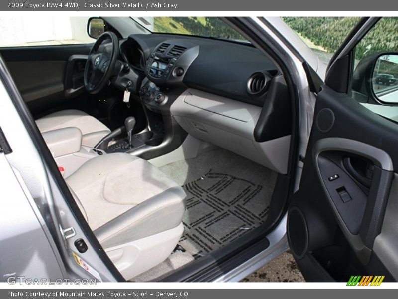 Classic Silver Metallic / Ash Gray 2009 Toyota RAV4 4WD