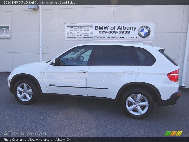 Alpine White / Sand Beige 2010 BMW X5 xDrive30i