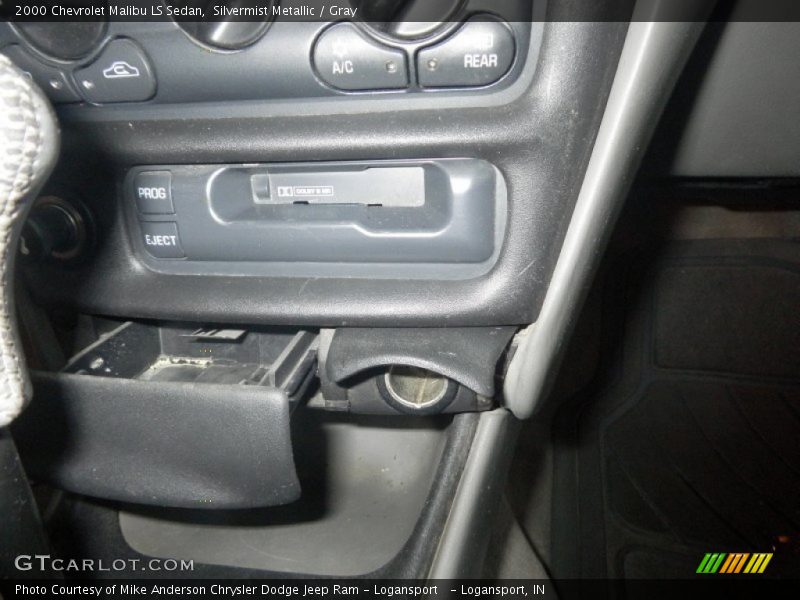 Silvermist Metallic / Gray 2000 Chevrolet Malibu LS Sedan
