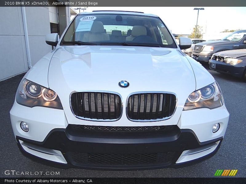 Alpine White / Sand Beige 2010 BMW X5 xDrive30i