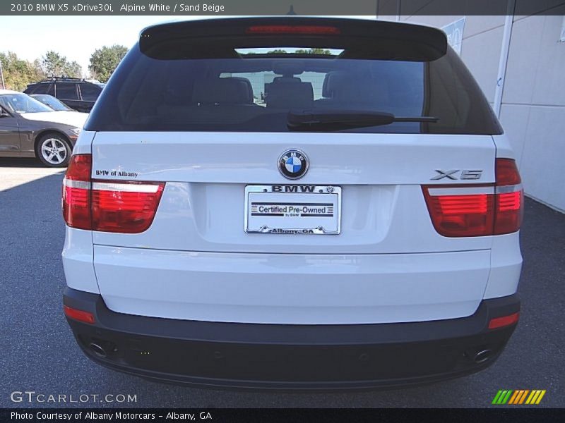 Alpine White / Sand Beige 2010 BMW X5 xDrive30i