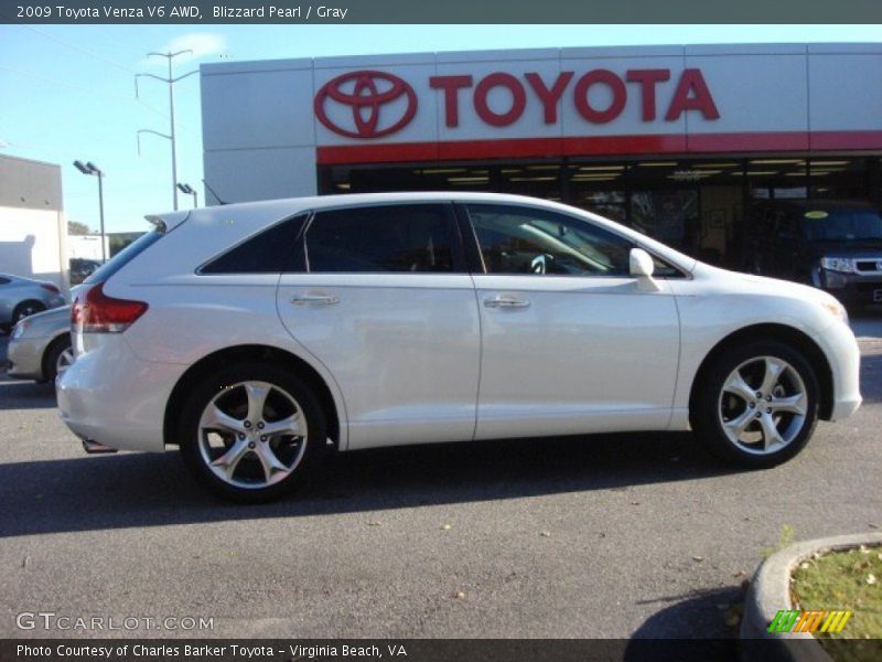 Blizzard Pearl / Gray 2009 Toyota Venza V6 AWD