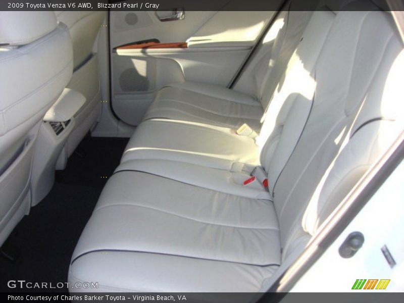 Blizzard Pearl / Gray 2009 Toyota Venza V6 AWD