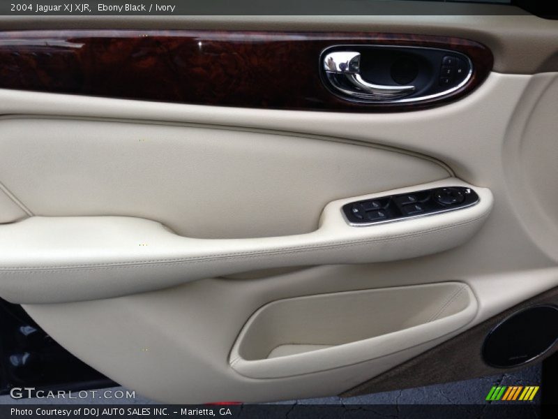 Ebony Black / Ivory 2004 Jaguar XJ XJR