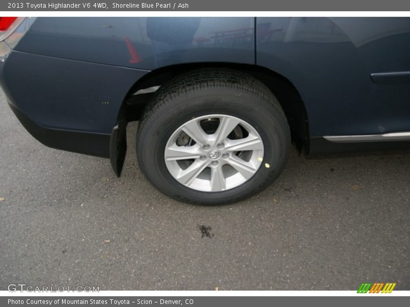 Shoreline Blue Pearl / Ash 2013 Toyota Highlander V6 4WD