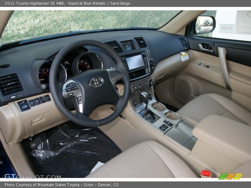 Nautical Blue Metallic / Sand Beige 2013 Toyota Highlander SE 4WD