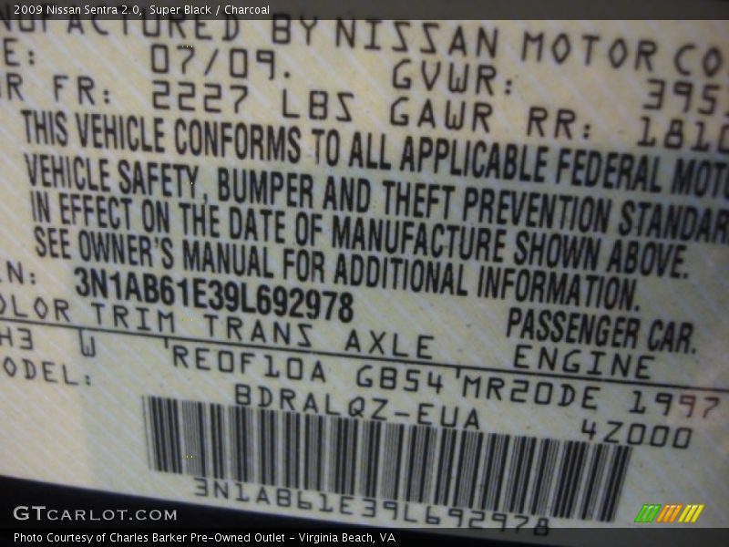 Super Black / Charcoal 2009 Nissan Sentra 2.0