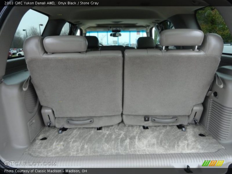 Onyx Black / Stone Gray 2003 GMC Yukon Denali AWD