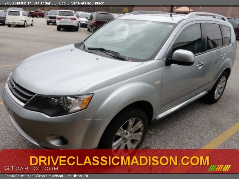 Cool Silver Metallic / Black 2008 Mitsubishi Outlander SE