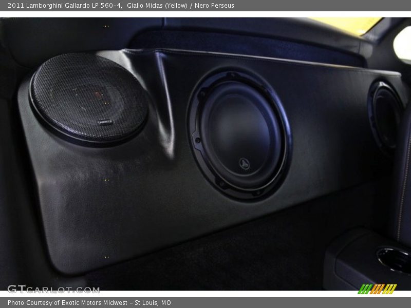 Audio System of 2011 Gallardo LP 560-4