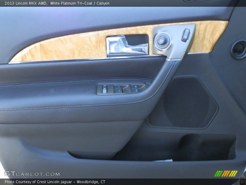 White Platinum Tri-Coat / Canyon 2013 Lincoln MKX AWD