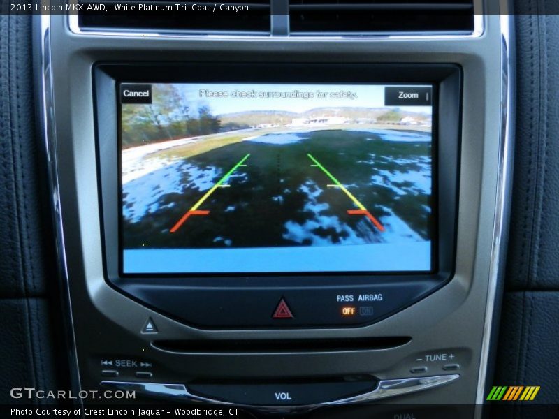 White Platinum Tri-Coat / Canyon 2013 Lincoln MKX AWD