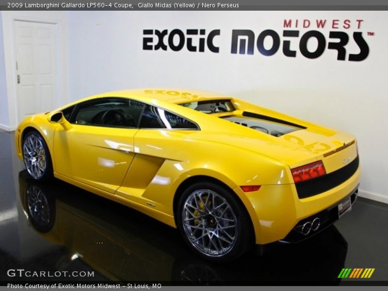 Giallo Midas (Yellow) / Nero Perseus 2009 Lamborghini Gallardo LP560-4 Coupe