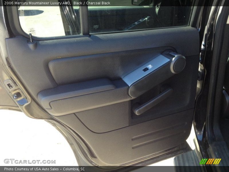 Black / Charcoal Black 2006 Mercury Mountaineer Luxury AWD