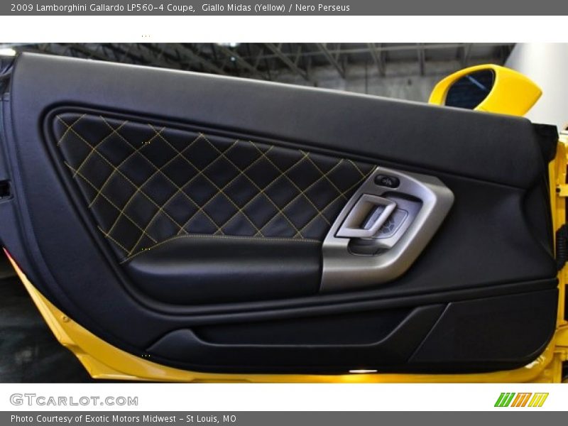 Door Panel of 2009 Gallardo LP560-4 Coupe