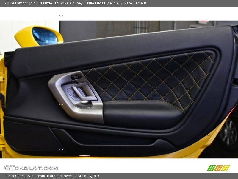 Door Panel of 2009 Gallardo LP560-4 Coupe