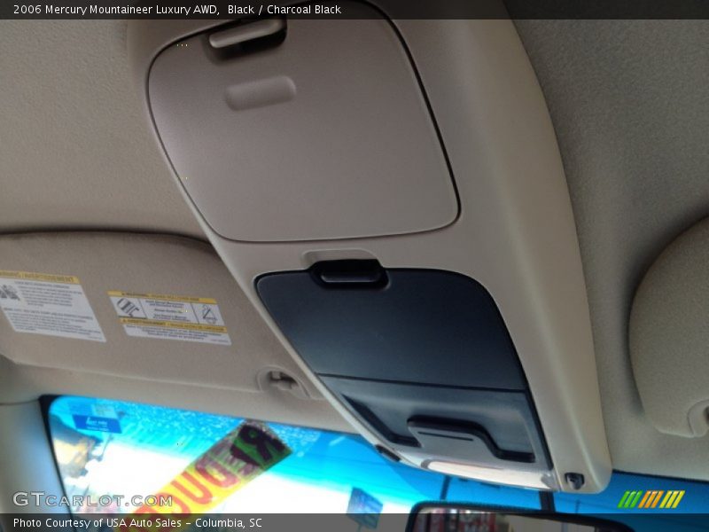 Black / Charcoal Black 2006 Mercury Mountaineer Luxury AWD