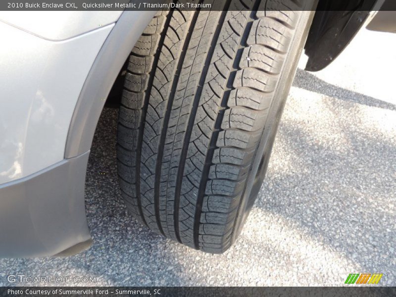 Quicksilver Metallic / Titanium/Dark Titanium 2010 Buick Enclave CXL