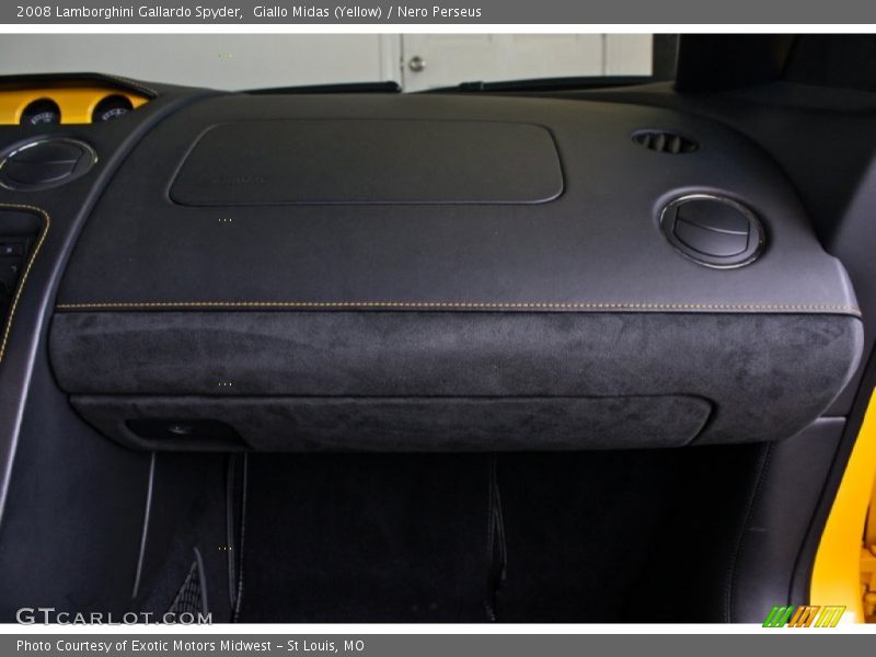 Giallo Midas (Yellow) / Nero Perseus 2008 Lamborghini Gallardo Spyder