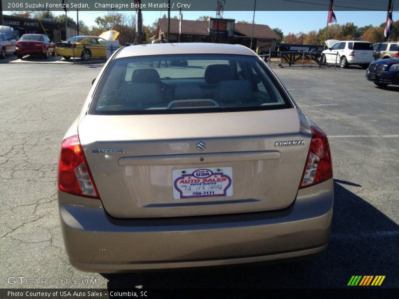 Champagne Beige Metallic / Grey 2006 Suzuki Forenza Sedan