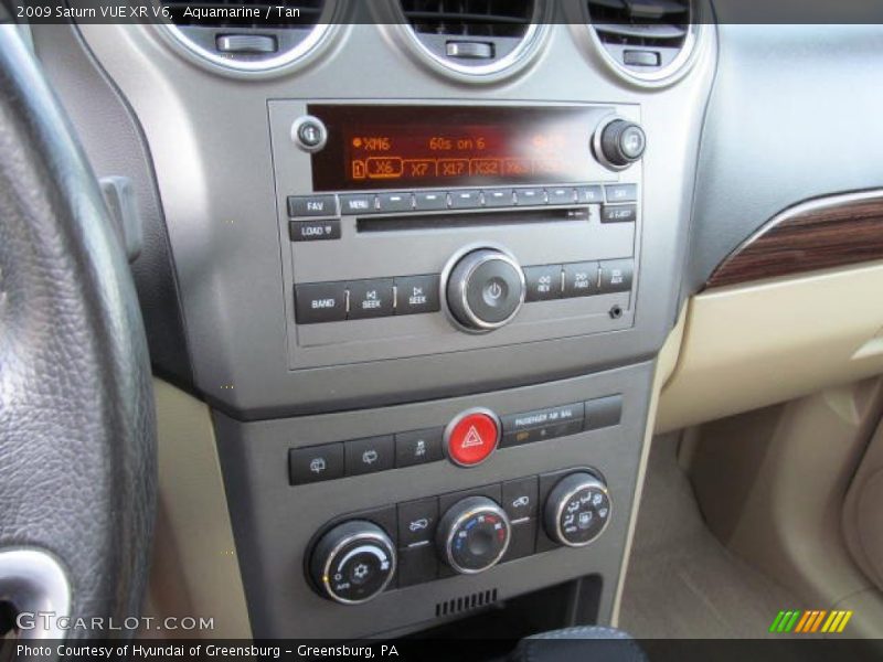 Aquamarine / Tan 2009 Saturn VUE XR V6