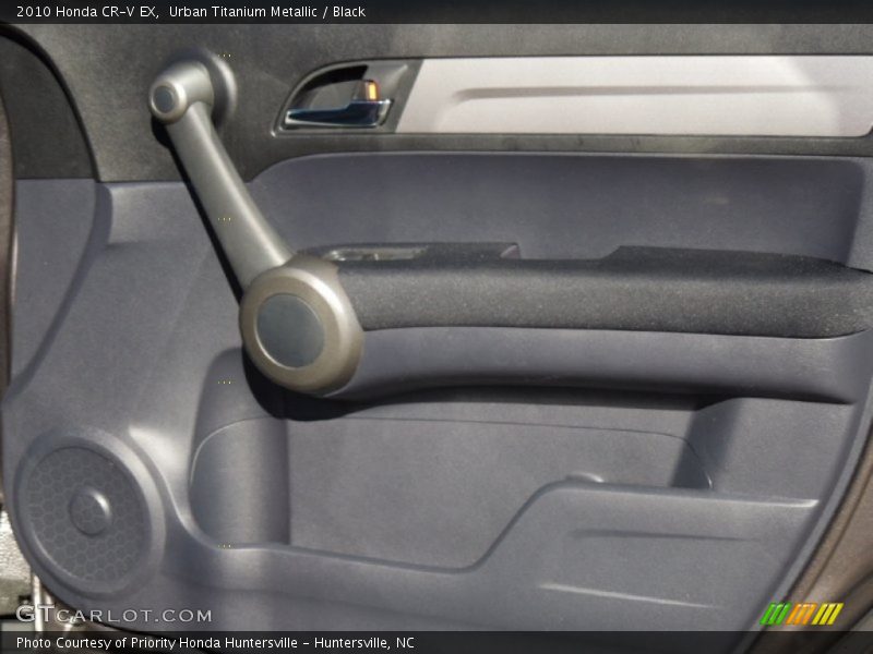 Urban Titanium Metallic / Black 2010 Honda CR-V EX
