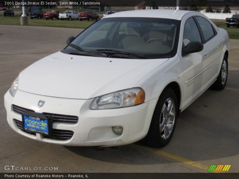 Satin White / Sandstone 2001 Dodge Stratus ES Sedan