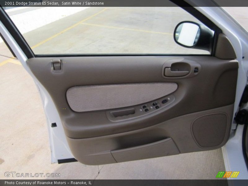 Door Panel of 2001 Stratus ES Sedan