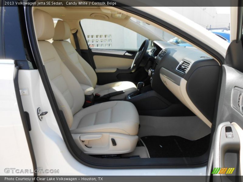 Candy White / Cornsilk Beige 2013 Volkswagen Jetta SE Sedan