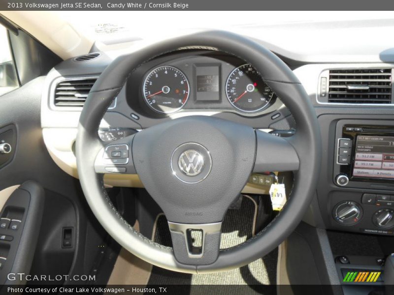 Candy White / Cornsilk Beige 2013 Volkswagen Jetta SE Sedan