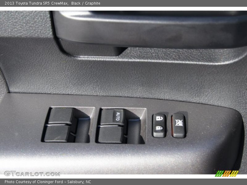 Black / Graphite 2013 Toyota Tundra SR5 CrewMax