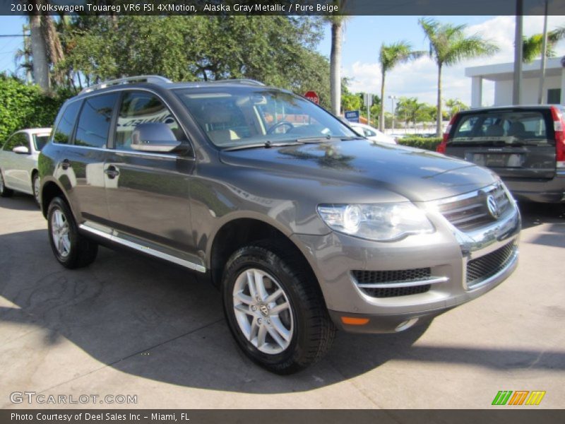 Alaska Gray Metallic / Pure Beige 2010 Volkswagen Touareg VR6 FSI 4XMotion