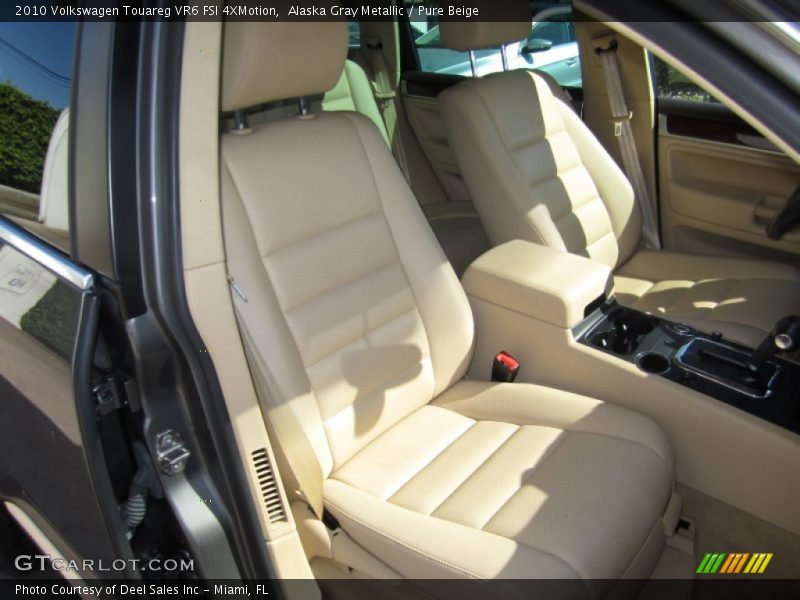 Alaska Gray Metallic / Pure Beige 2010 Volkswagen Touareg VR6 FSI 4XMotion