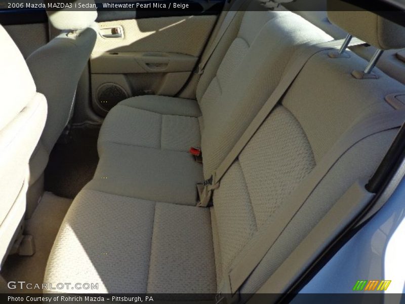 Whitewater Pearl Mica / Beige 2006 Mazda MAZDA3 i Sedan