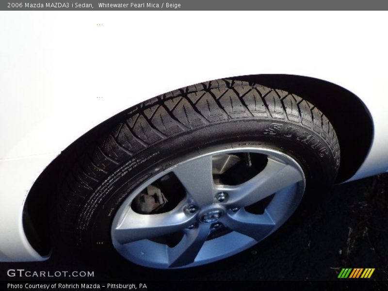 Whitewater Pearl Mica / Beige 2006 Mazda MAZDA3 i Sedan