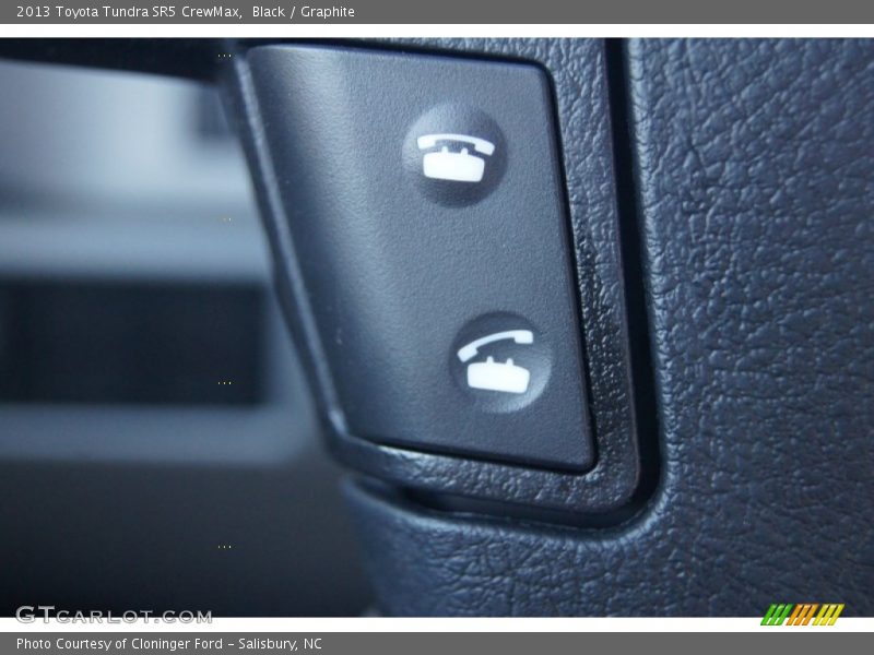 Black / Graphite 2013 Toyota Tundra SR5 CrewMax
