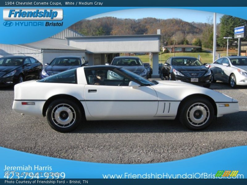 White / Medium Gray 1984 Chevrolet Corvette Coupe