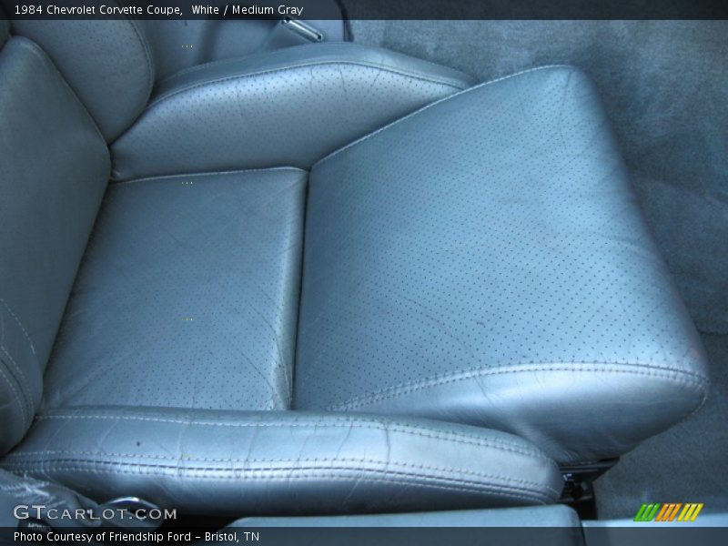 White / Medium Gray 1984 Chevrolet Corvette Coupe