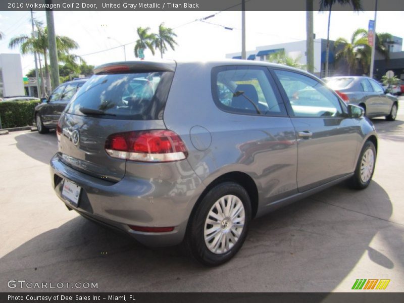 United Gray Metallic / Titan Black 2010 Volkswagen Golf 2 Door