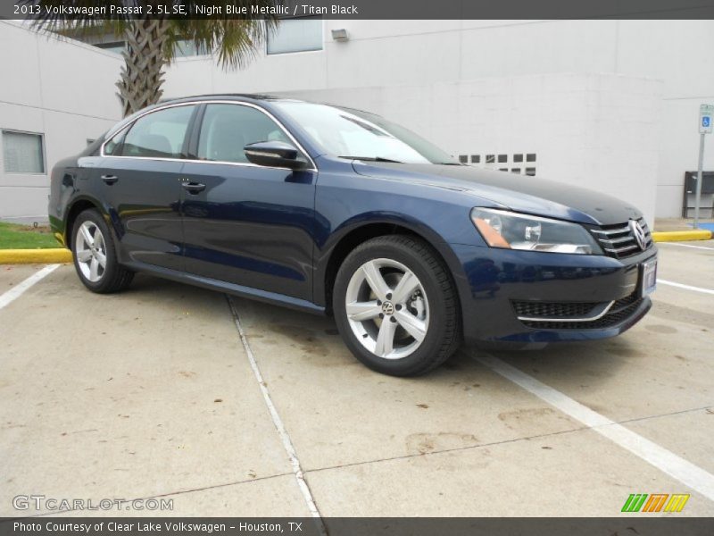 Night Blue Metallic / Titan Black 2013 Volkswagen Passat 2.5L SE