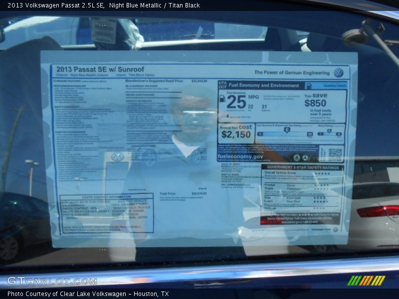 Night Blue Metallic / Titan Black 2013 Volkswagen Passat 2.5L SE