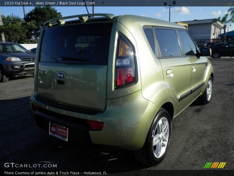 Alien Green / Black Soul Logo Cloth 2010 Kia Soul +