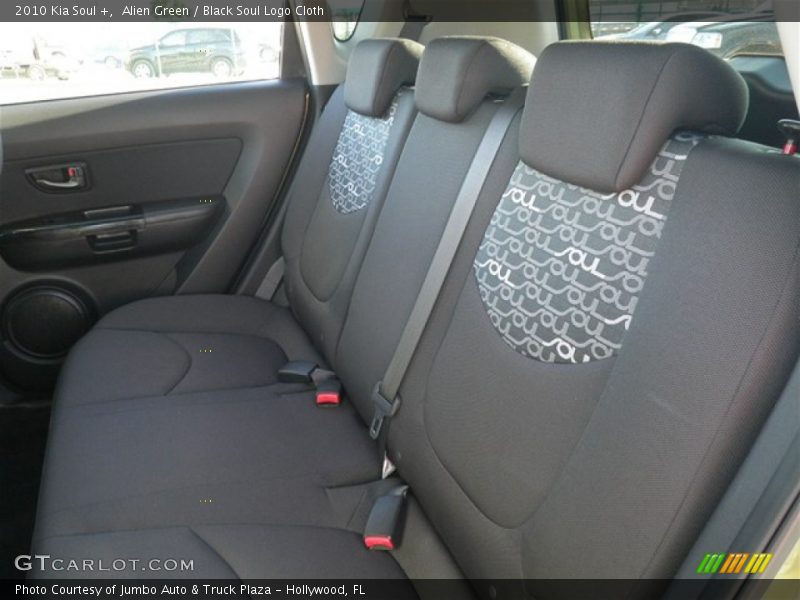 Alien Green / Black Soul Logo Cloth 2010 Kia Soul +