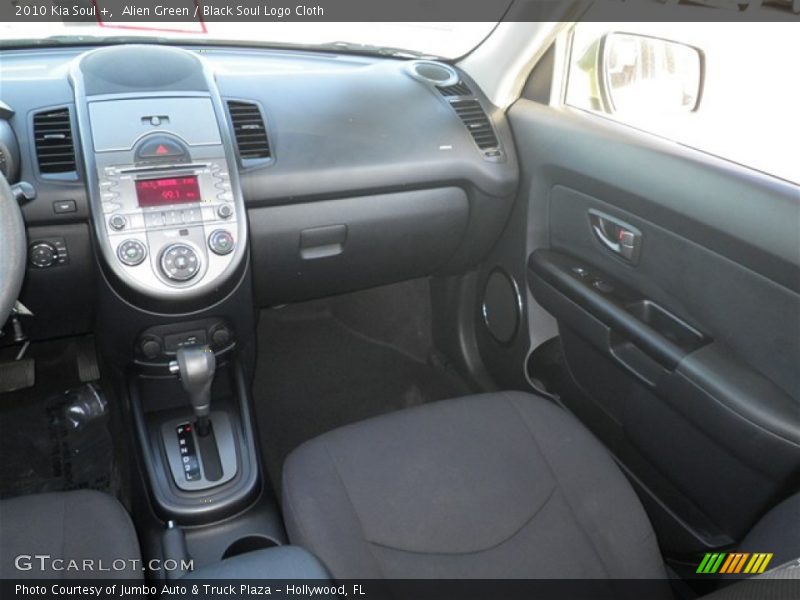 Alien Green / Black Soul Logo Cloth 2010 Kia Soul +