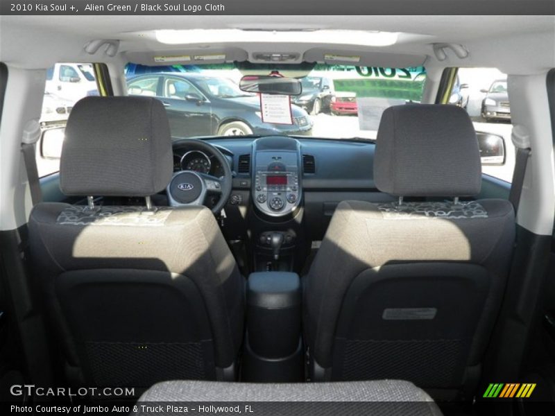 Alien Green / Black Soul Logo Cloth 2010 Kia Soul +